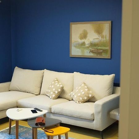 Oak Street Apartment Tiran Dış mekan fotoğraf